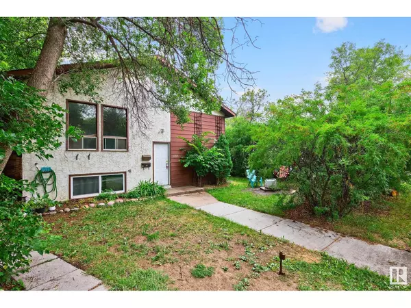 Edmonton, AB T5M0M6,11205 125 ST NW