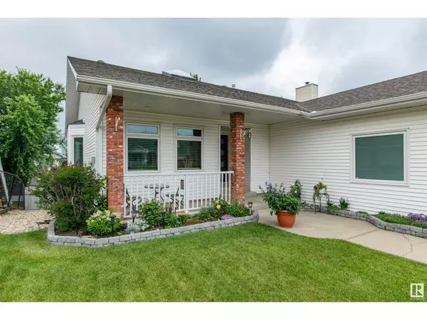 Sherwood Park, AB T8A5B7,8 CARMEL CL
