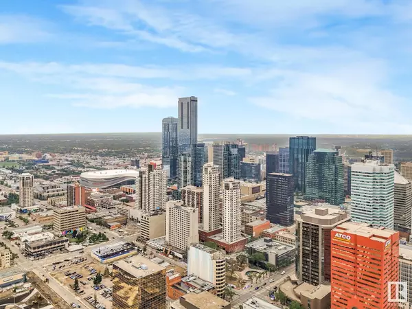 Edmonton, AB T5J0B6,#1304 10152 104 ST NW