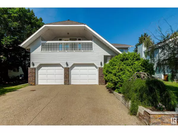 36 LANGHOLM DR, St. Albert, AB T8N3W1