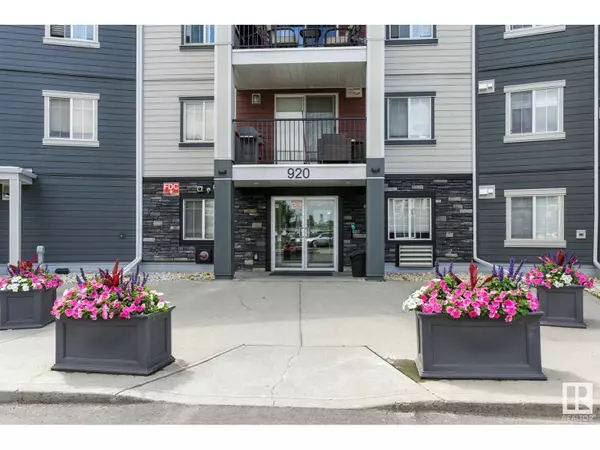Edmonton, AB T6R0N6,#217 920 156 ST NW