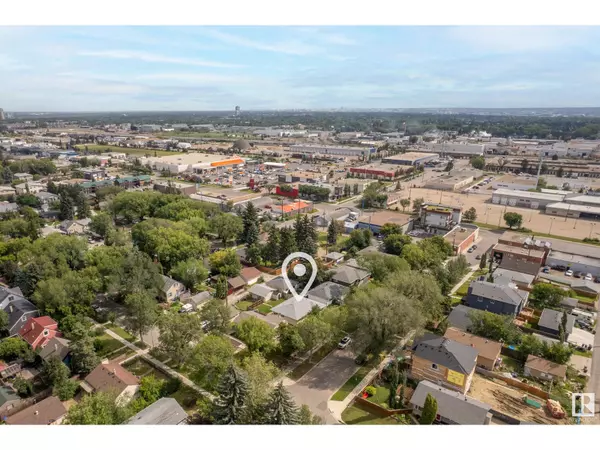 Edmonton, AB T6H1S7,10444 64 AV NW