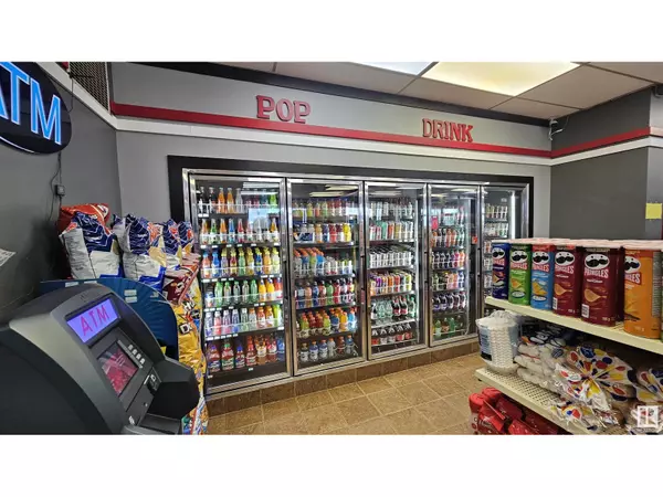 Warburg, AB T0C2T0,6011 50 ST