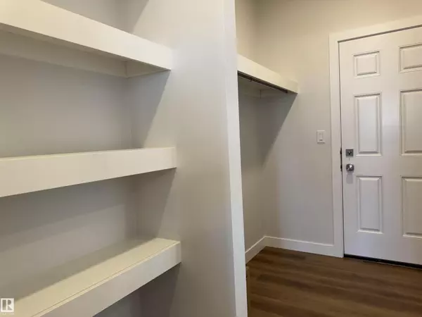 Edmonton, AB T5E6Z9,3312 ROY BROWN WY NW