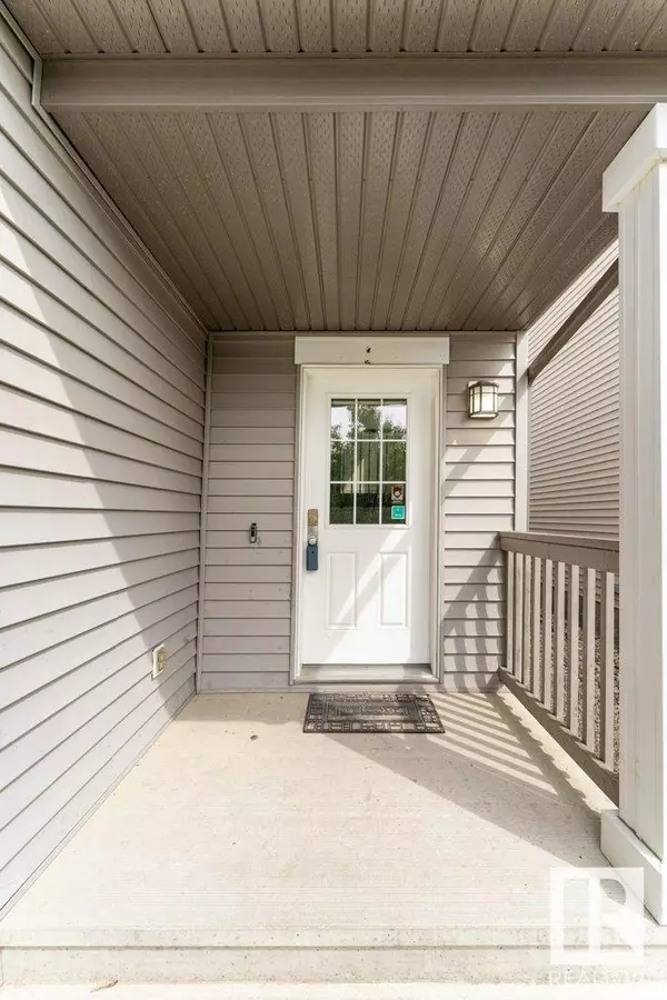 Edmonton, AB T6X0M3,6116 10 AV SW