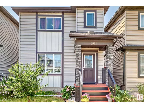 Edmonton, AB T6T2B7,1532 21 ST NW