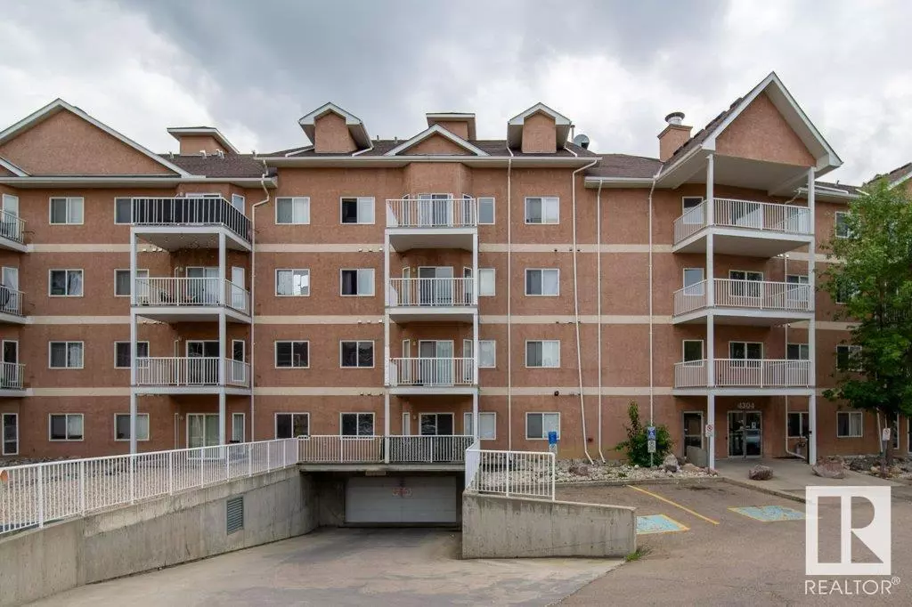 Edmonton, AB T5Y0H6,#303 4304 139 AV NW