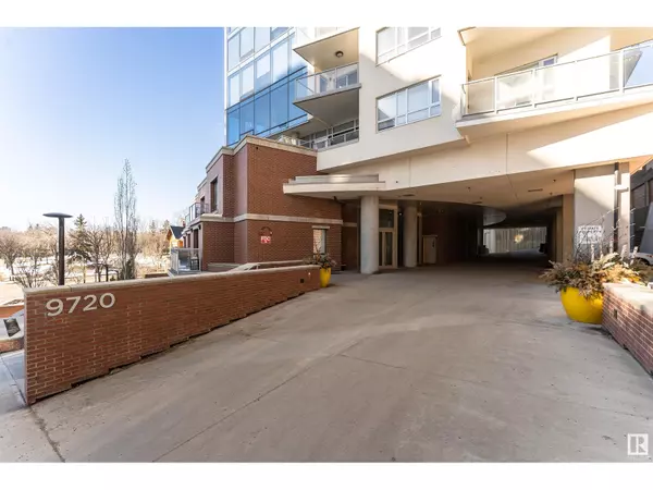 Edmonton, AB T5K0K8,#705 9720 106 ST NW