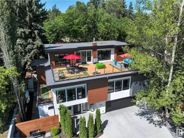 7908 BUENA VISTA RD NW, Edmonton, AB T5R5R4