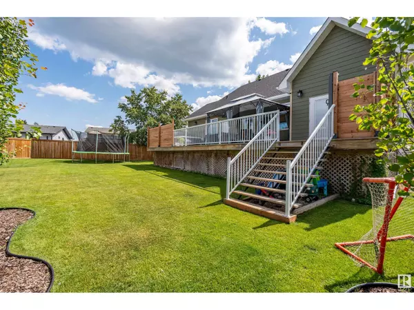 Cold Lake, AB T9M0G4,1206 18 AV