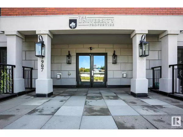 Edmonton, AB T6G1C7,#303 7907 109 ST NW