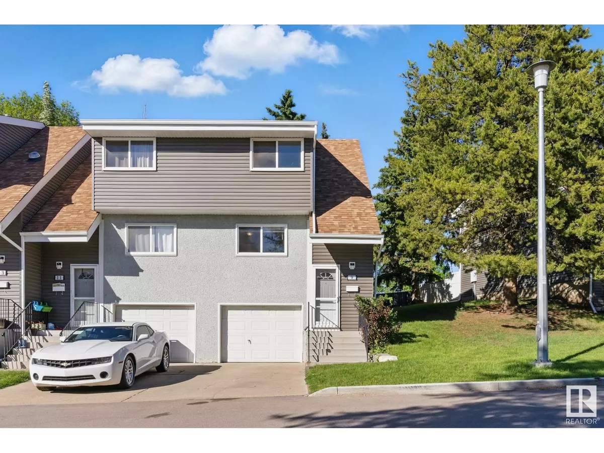St. Albert, AB T8N2Y4,9 GRANDIN
