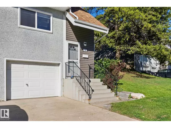 St. Albert, AB T8N2Y4,9 GRANDIN WOODS ES