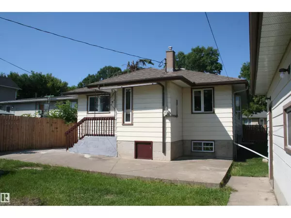 Edmonton, AB T5W2P3,11823 43 ST NW