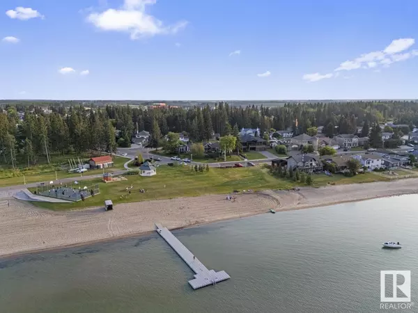 203 PINE AV, Cold Lake, AB T9M1E5