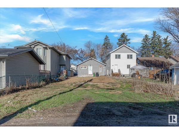 Edmonton, AB T5E5H1,12717 116 ST NW