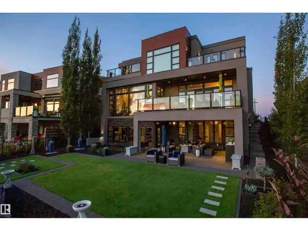 Edmonton, AB T6W2T6,622 HOWATT DR SW