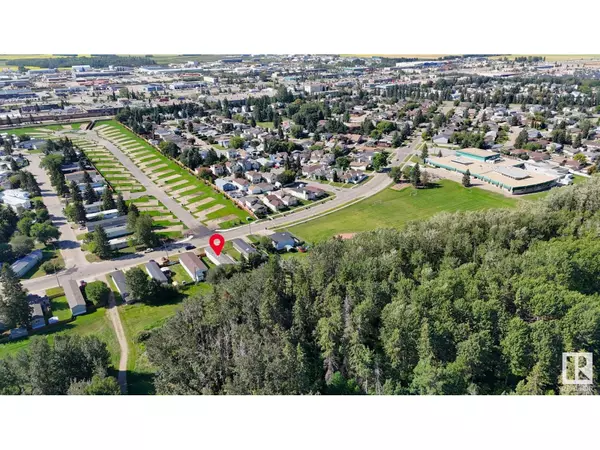 Spruce Grove, AB T7X3L2,#257 305 Calahoo RD