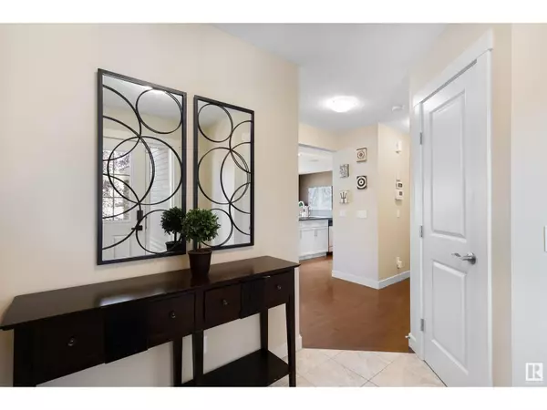 Edmonton, AB T6W0W7,3709 Alexander CR SW SW