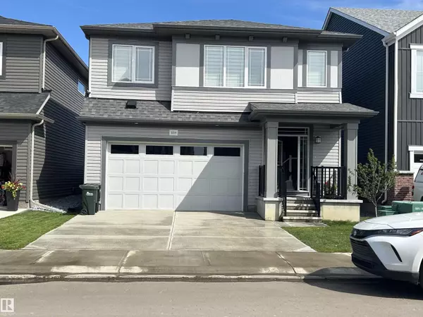 1019 OLD MAN CREEK BV, Sherwood Park, AB T8H3A2