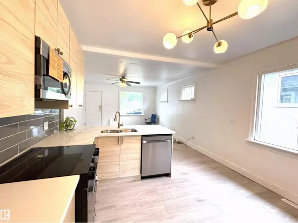 Edmonton, AB T5B1T7,11840 70 ST NW