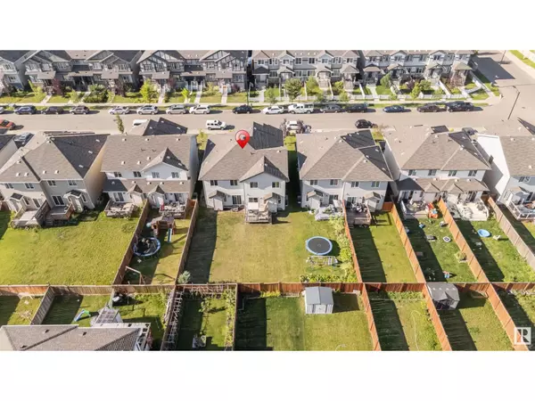 Edmonton, AB T6T0W1,1415 26 AV NW