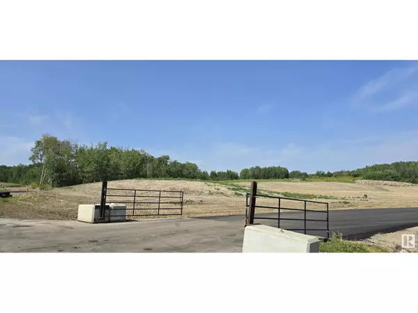 Rural Parkland County, AB T7X3S4,#22 54102 Range Road 274