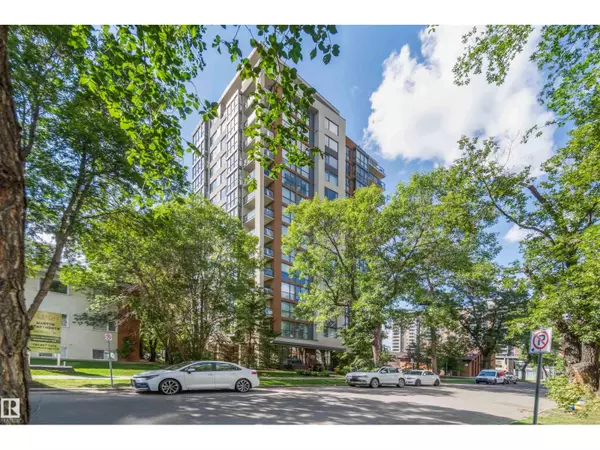 Edmonton, AB T5K1X2,#802 10046 117 ST NW