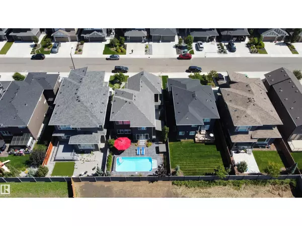 Edmonton, AB T6W4A1,6616 KNOX PL SW