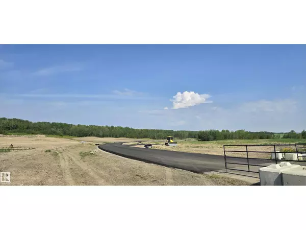 Rural Parkland County, AB T7X3S4,#11 54102 Range Road 274