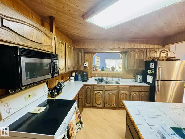 Rural Bonnyville, AB T0A3A0,59020 RG RD 490