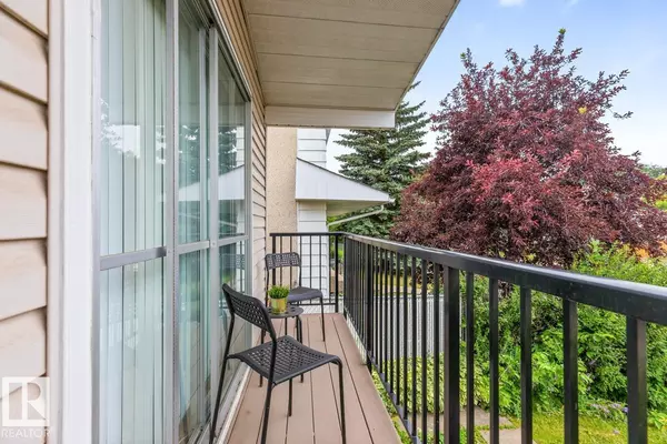 Edmonton, AB T6C1S2,8735 92 AV NW