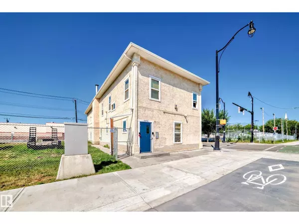 10732 96 ST NW, Edmonton, AB T5H2J6