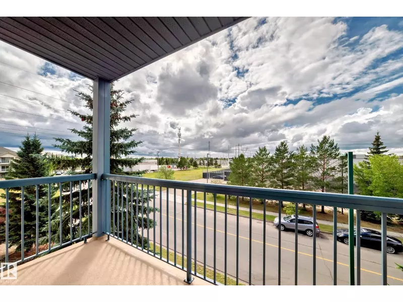 #323 16303 95 ST NW, Edmonton, AB T5Z3V1