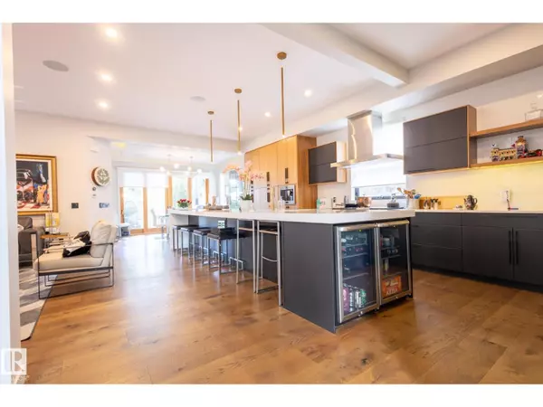 Edmonton, AB T5R5A8,14027 91A AV NW