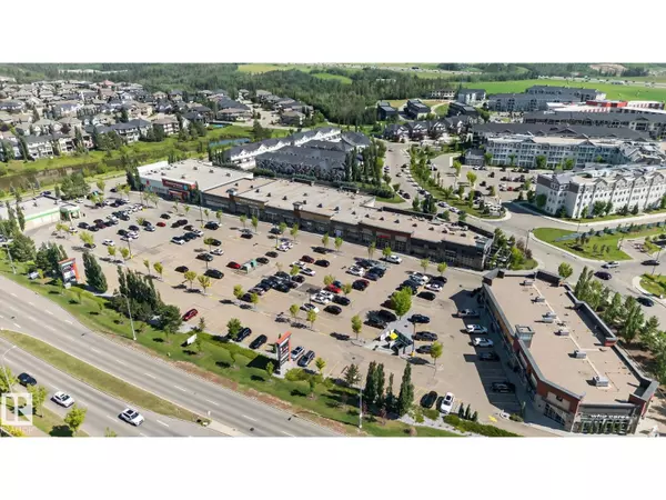 Edmonton, AB T6R0W3,#208 5810 MULLEN PL NW