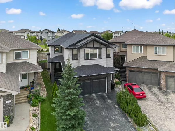 1552 CUNNINGHAM CAPE CA SW, Edmonton, AB T6W0Y3