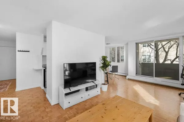 Edmonton, AB T5K1L5,#306 9816 112 ST NW