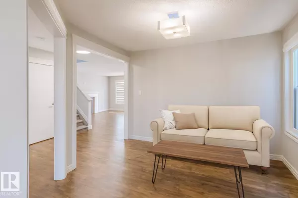 Edmonton, AB T6W3E7,1627 158 STREET SW SW