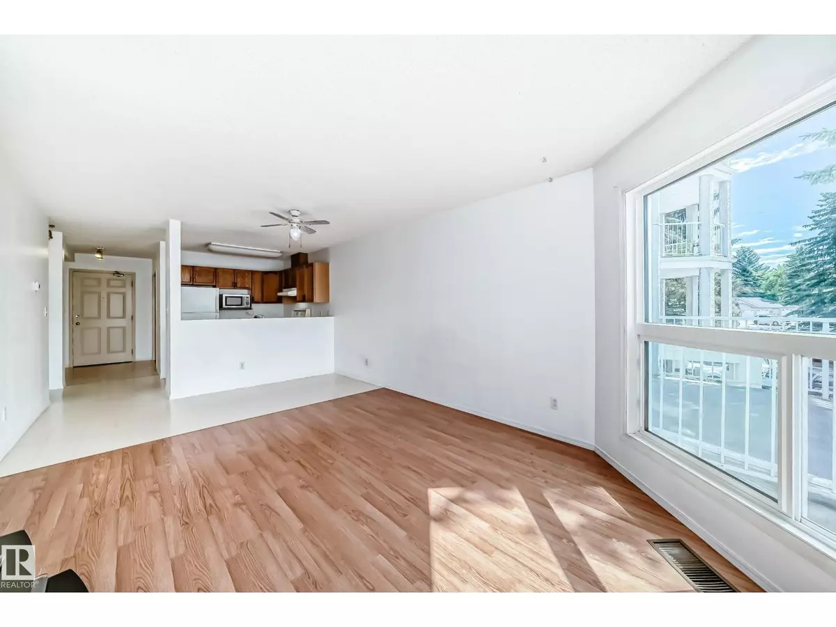 St. Albert, AB T8N6H6,#201 65 GERVAIS RD