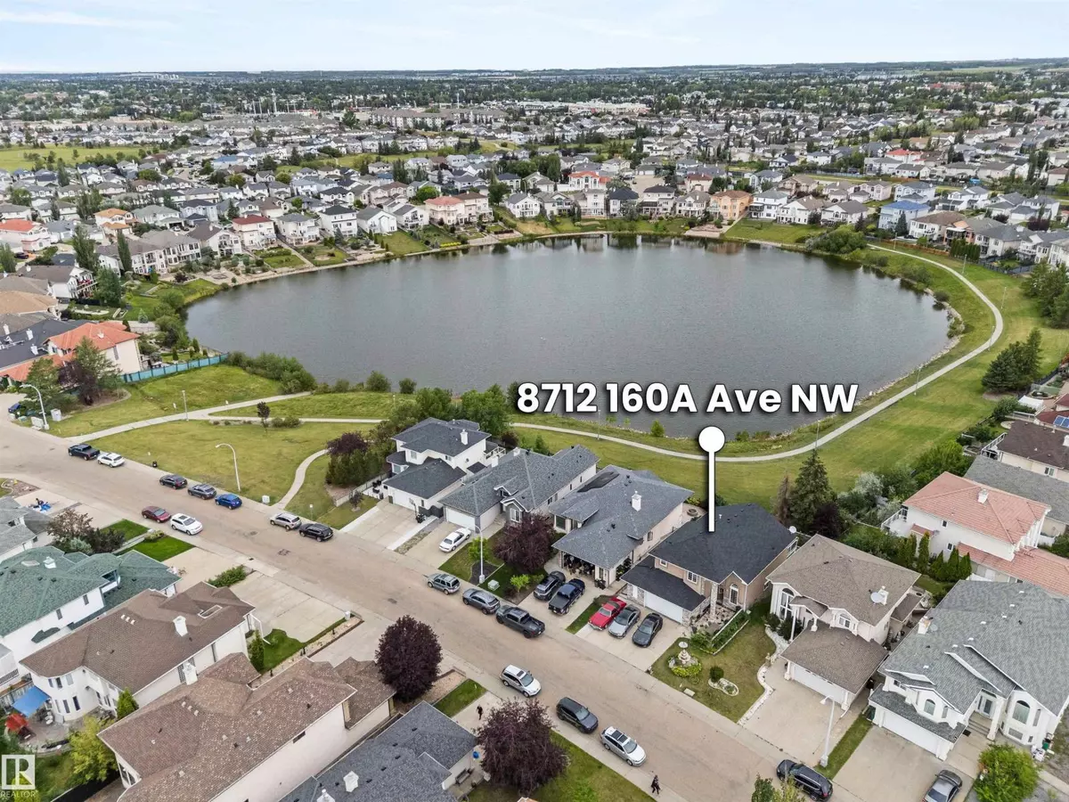Edmonton, AB T5Z3K4,8712 160A AV NW