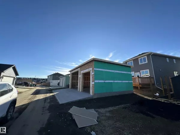 St. Albert, AB T8N8A3,30 RASPBERRY RD