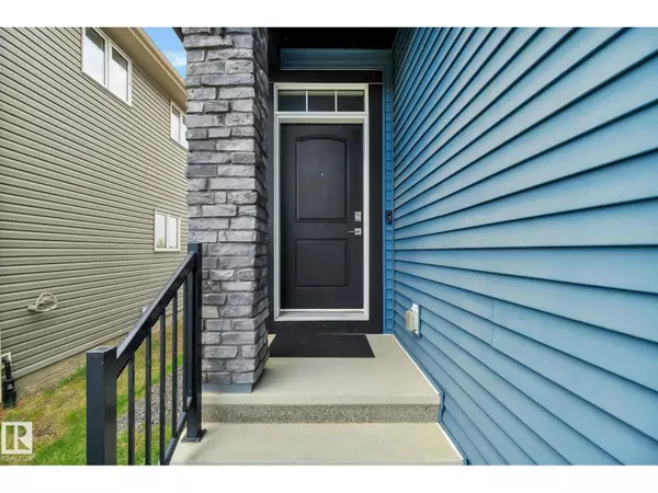 Edmonton, AB T5S0H3,2047 REDTAIL CM NW