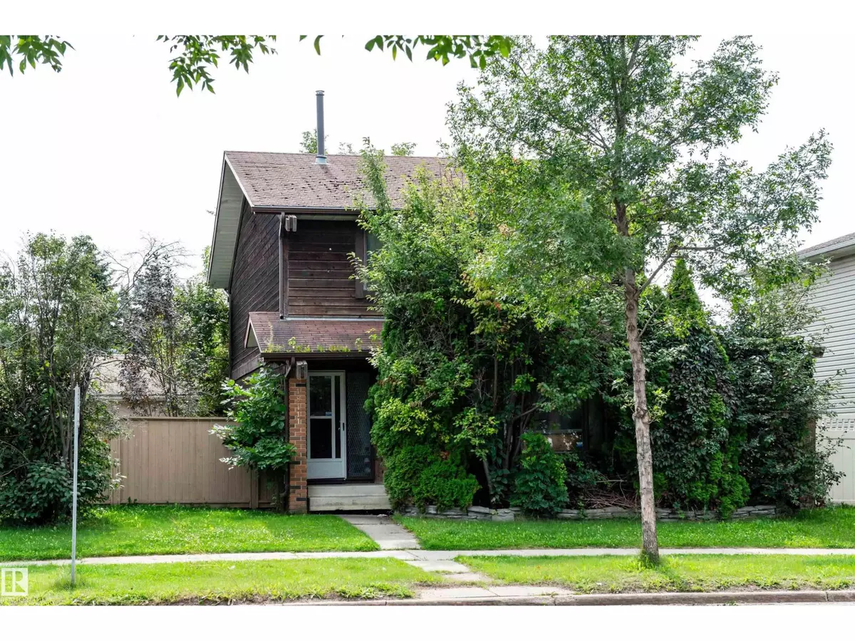 Edmonton, AB T5T2E9,18111 76 AV NW