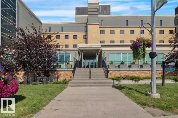 Edmonton, AB T6C0Z6,#102 9316 82 AV NW