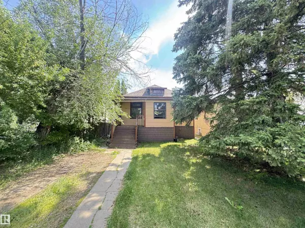 10719 74 AV NW, Edmonton, AB T6E1G7