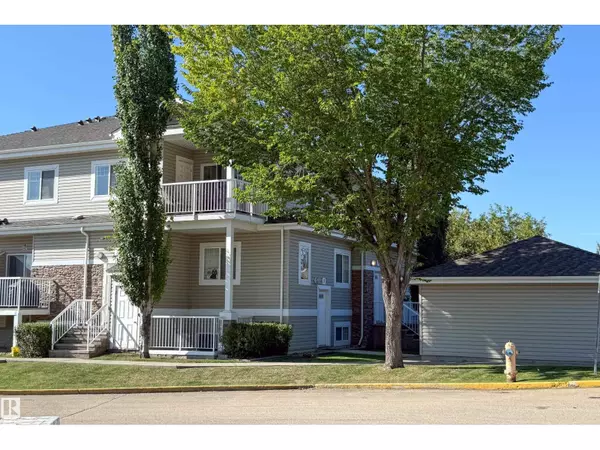#39D 79 BELLEROSE DR, St. Albert, AB T8N1C5