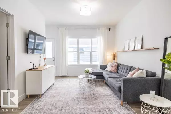 Edmonton, AB T6W4P8,16638 31 AV SW