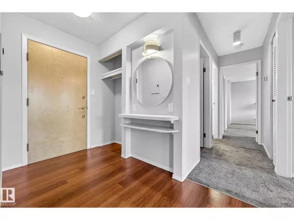 Edmonton, AB T6J4A9,#305 4404 122 ST NW