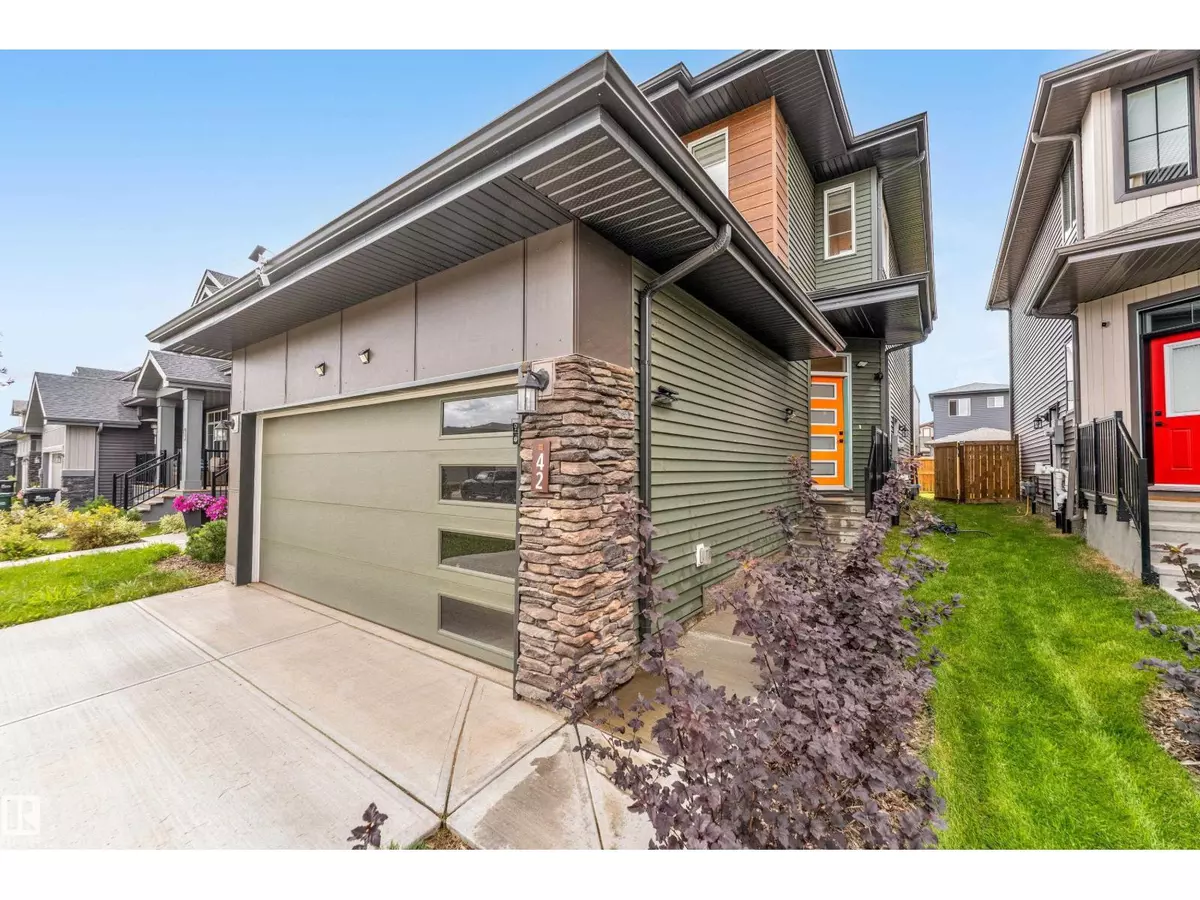 Sherwood Park, AB T8H2Z5,42 CERBAT CRESCENT CR